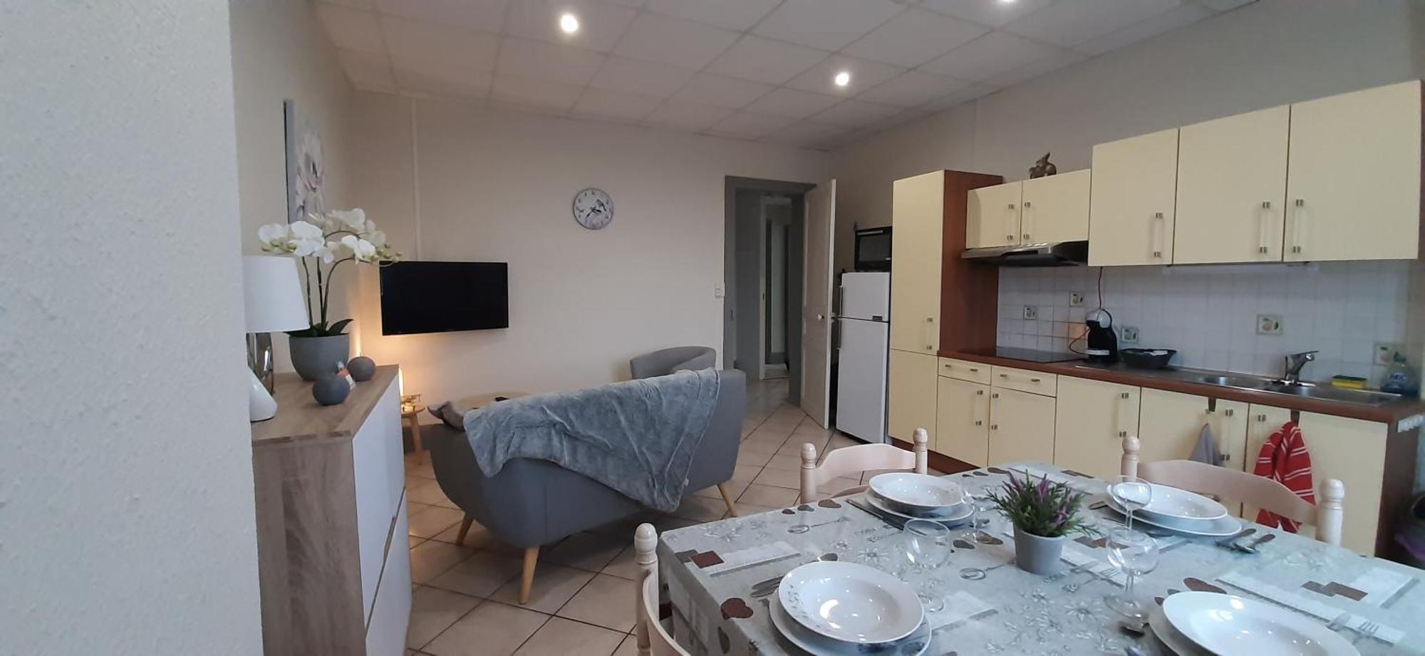 Appartement Ecm Continental à Vittel Extérieur photo