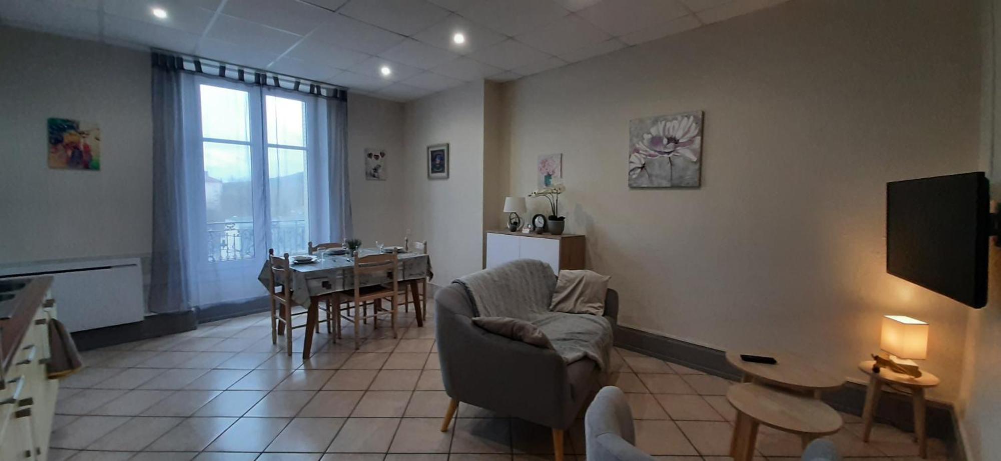 Appartement Ecm Continental à Vittel Extérieur photo